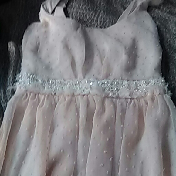 Dress - Picture 1 of 3